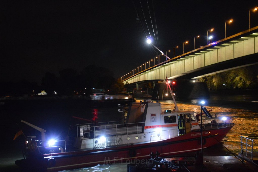 Einsatz BF Hoehenretter Koelner Seilbahn Hoehe Zoobruecke P2608.JPG - MIRKO_WOLF